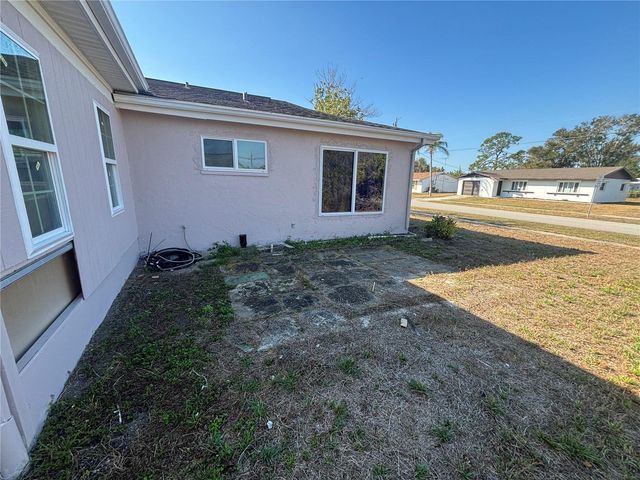 8782 LA BOCA AVENUE, North Port, FL 34287