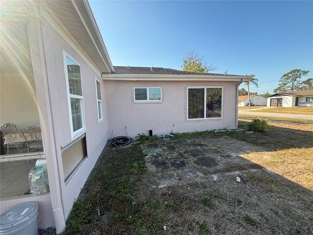 8782 LA BOCA AVENUE, North Port, FL 34287