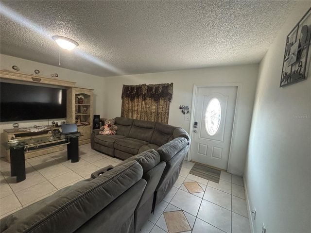 8782 LA BOCA AVENUE, North Port, FL 34287