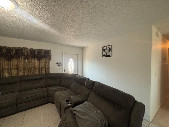 8782 LA BOCA AVENUE, North Port, FL 34287