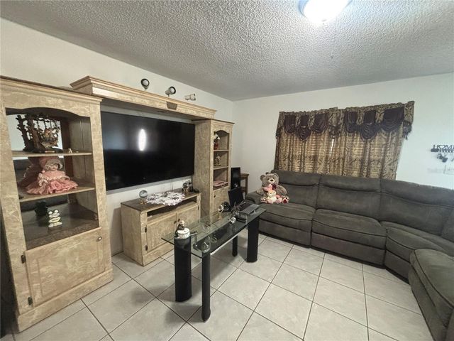 8782 LA BOCA AVENUE, North Port, FL 34287