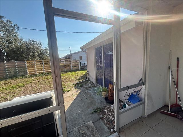 8782 LA BOCA AVENUE, North Port, FL 34287