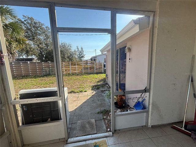 8782 LA BOCA AVENUE, North Port, FL 34287