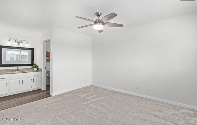5525 E THOMAS Road Q8, Phoenix, AZ 85018