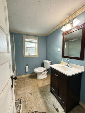 205 Lake Street, Mooringsport, LA 71060