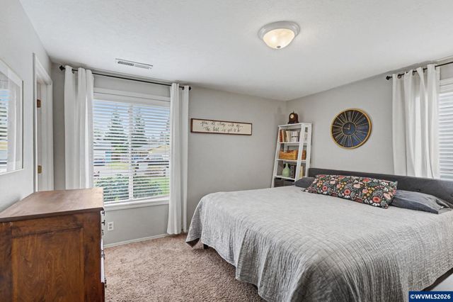 1036 Charlene St S, Salem, OR 97306