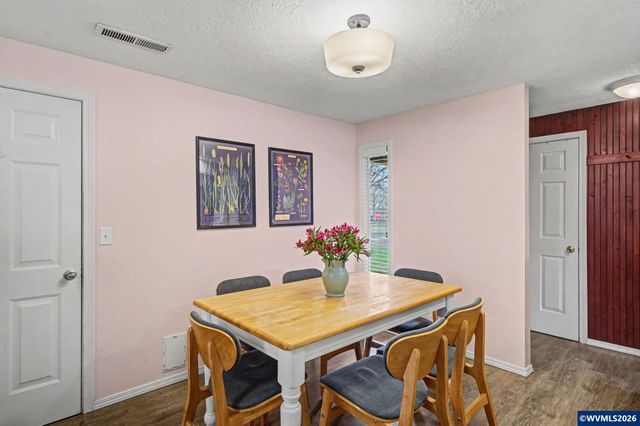 1036 Charlene St S, Salem, OR 97306