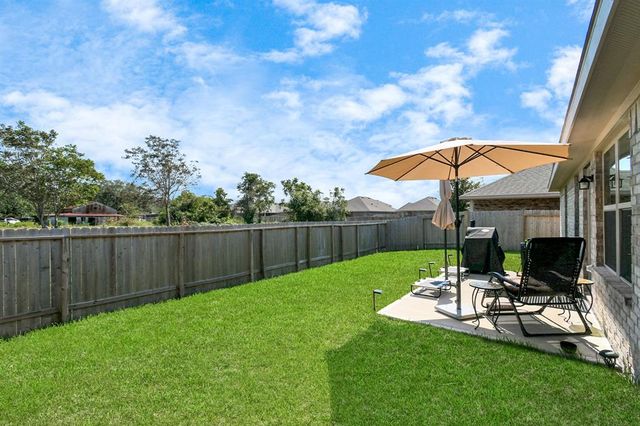333 Bryan Way, Angleton, TX 77515
