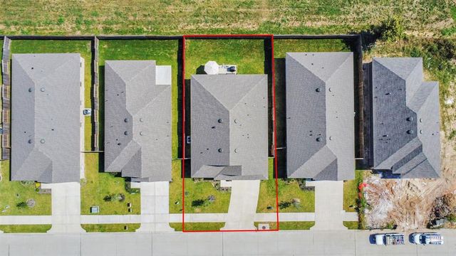 333 Bryan Way, Angleton, TX 77515