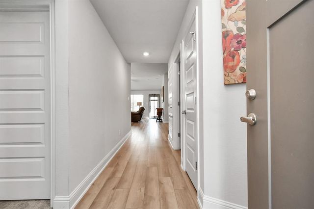 333 Bryan Way, Angleton, TX 77515