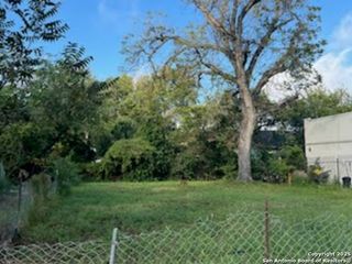 1509 S Gevers St, San Antonio, TX 78210