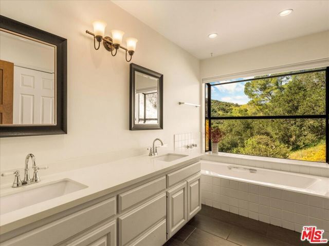 3418 Dorothy Road, Topanga (los Angeles), CA 90290