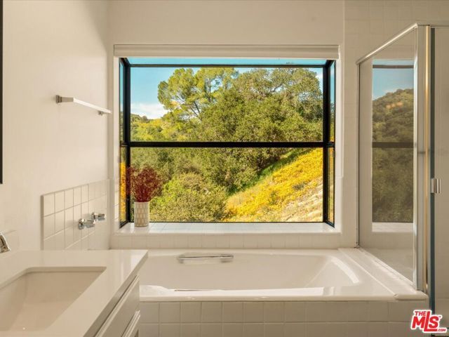 3418 Dorothy Road, Topanga (los Angeles), CA 90290