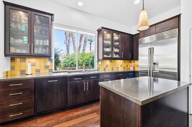 152 Kavenish Drive, Rancho Mirage, CA 92270