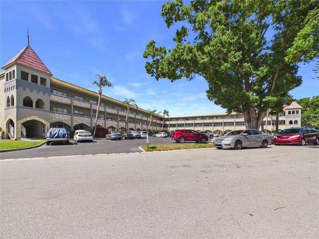2462 BRAZILIA DRIVE 42, Clearwater, FL 33763