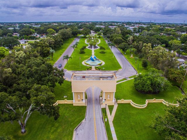 2462 BRAZILIA DRIVE 42, Clearwater, FL 33763