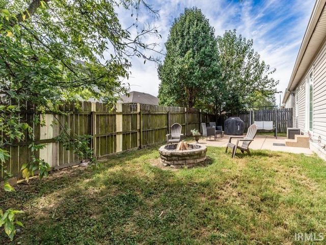 4627 Erinwood Court, Evansville, IN 47725