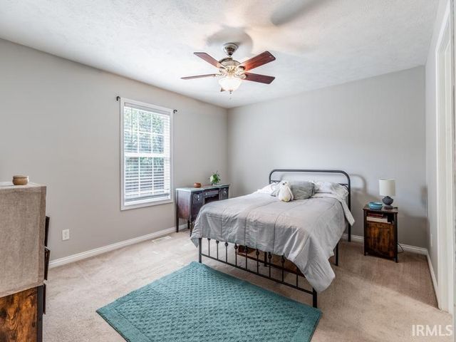 4627 Erinwood Court, Evansville, IN 47725