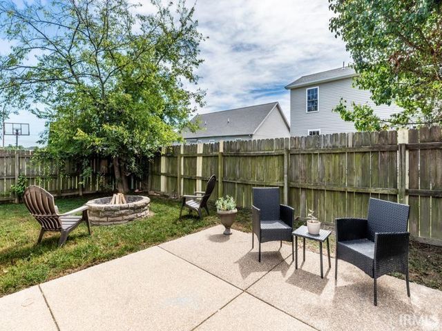 4627 Erinwood Court, Evansville, IN 47725