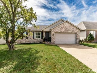 4627 Erinwood Court, Evansville, IN 47725