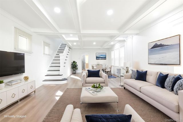 188-11 104th Avenue, Saint Albans, NY 11412