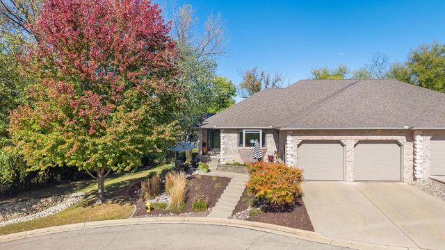 1232 W Sherman Avenue, Fort Atkinson, WI 53538