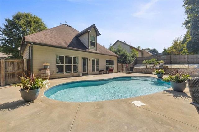 383 Spinner Drive, Jefferson, GA 30549