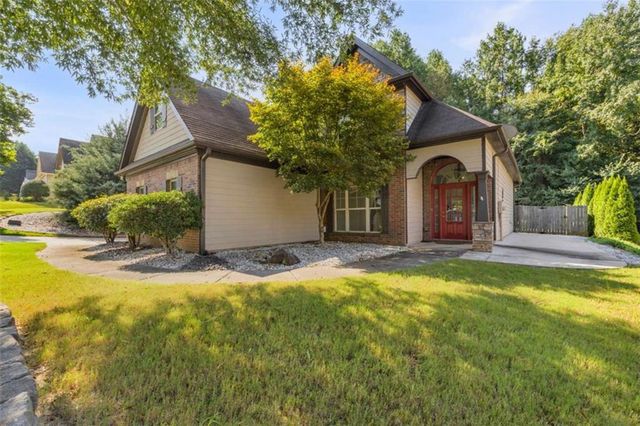 383 Spinner Drive, Jefferson, GA 30549