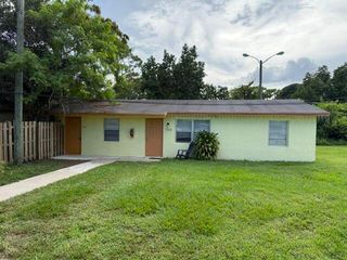 4911 Gulfstream Road, Lake Worth, FL 33460