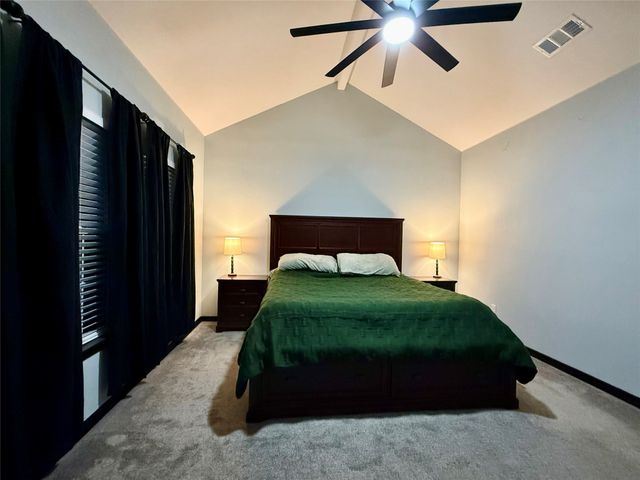 1384 Rs County Road 1235, Point, TX 75472