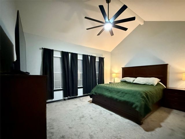 1384 Rs County Road 1235, Point, TX 75472