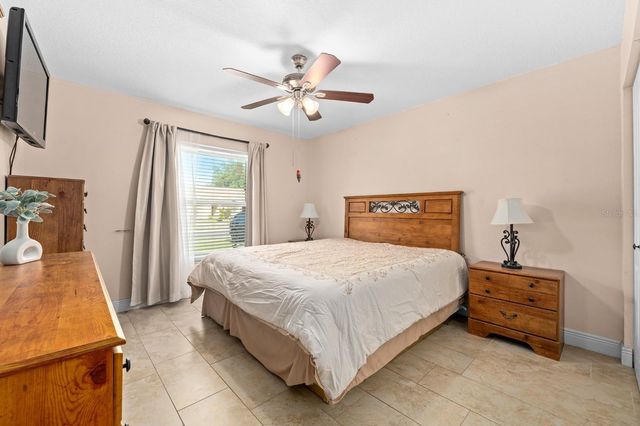 2022 RUDDER DRIVE, Valrico, FL 33594