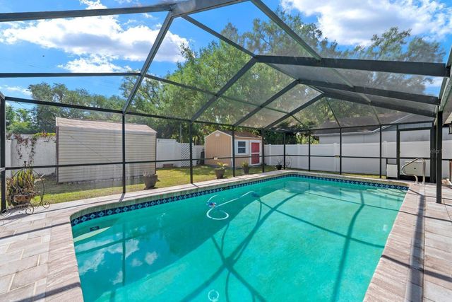 2022 RUDDER DRIVE, Valrico, FL 33594