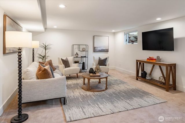 4003 W Armour Street, Seattle, WA 98199