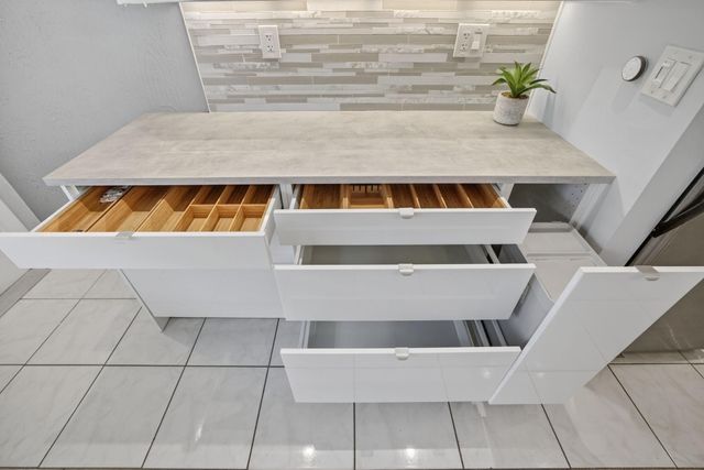 4051 NE 13th Avenue 77-3, Fort Lauderdale, FL 33334