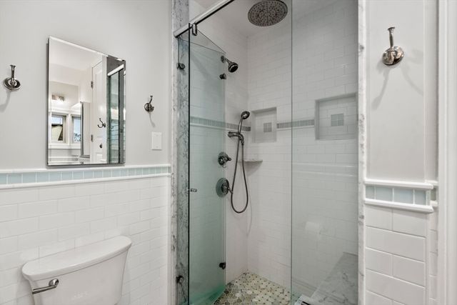 10 Chester St 7, Cambridge, MA 02140