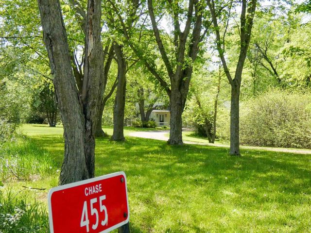 455 BIALOZYNSKI ROAD, Pulaski, WI 54162