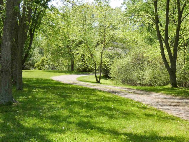 455 BIALOZYNSKI ROAD, Pulaski, WI 54162