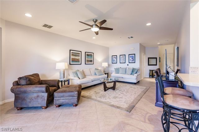 16571 Goldenrod LN 102, Alva, FL 33920