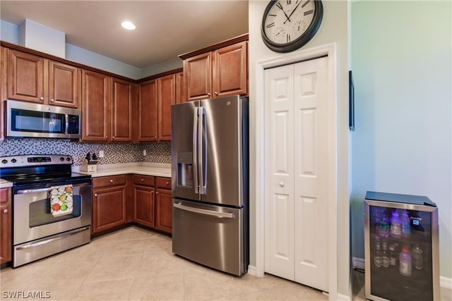 16571 Goldenrod LN 102, Alva, FL 33920