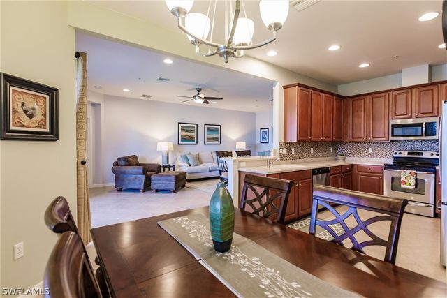 16571 Goldenrod LN 102, Alva, FL 33920