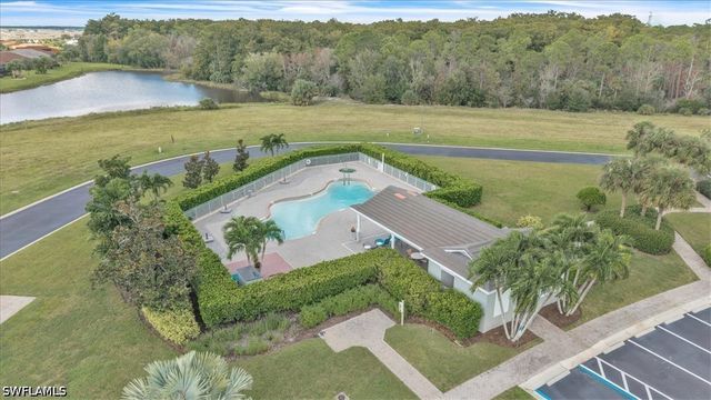 16571 Goldenrod LN 102, Alva, FL 33920