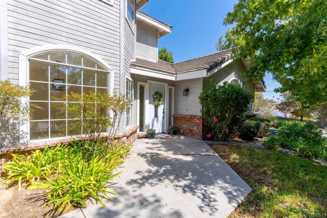 1474 Via Encinos, Fallbrook, CA 92028