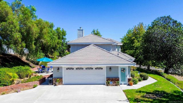 1474 Via Encinos, Fallbrook, CA 92028