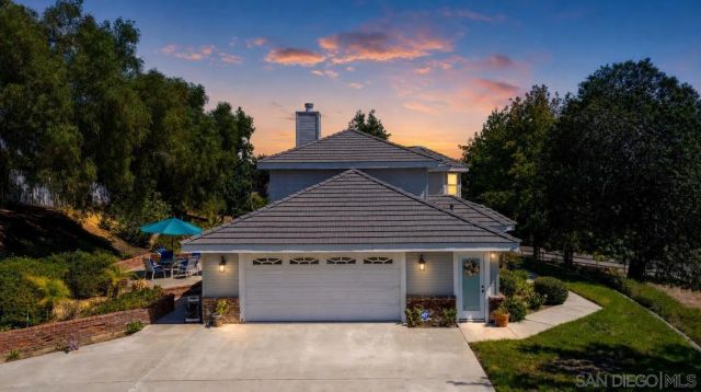 1474 Via Encinos, Fallbrook, CA 92028