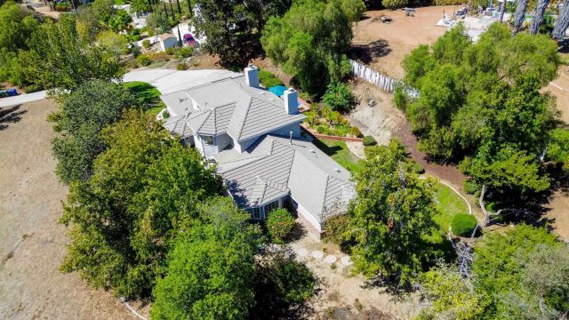 1474 Via Encinos, Fallbrook, CA 92028
