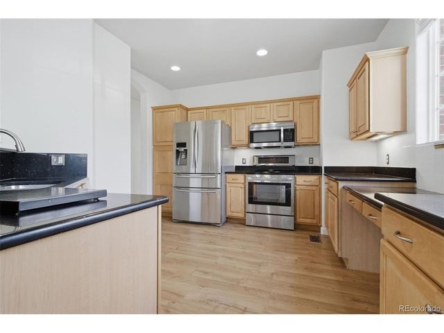 8948 Fox Dr 4-104, Denver, CO 80260
