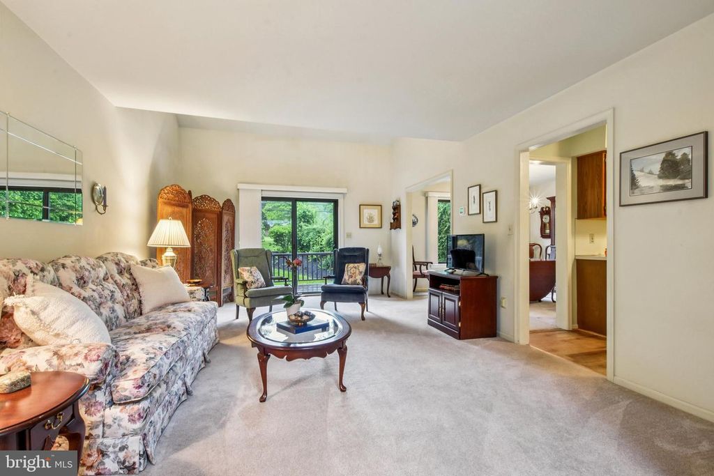 3415 DRIGHTON CT, Bethlehem, PA 18020