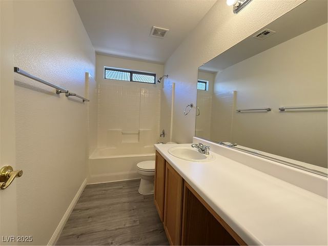 9645 Bandera Creek Avenue, Las Vegas, NV 89148