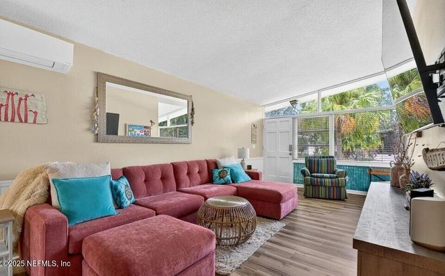 119 LUDWIG Avenue, Crescent City, FL 32112